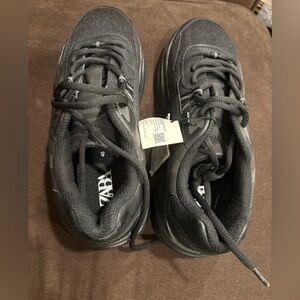 Zara Black Lace-Up Chunky Sneakers